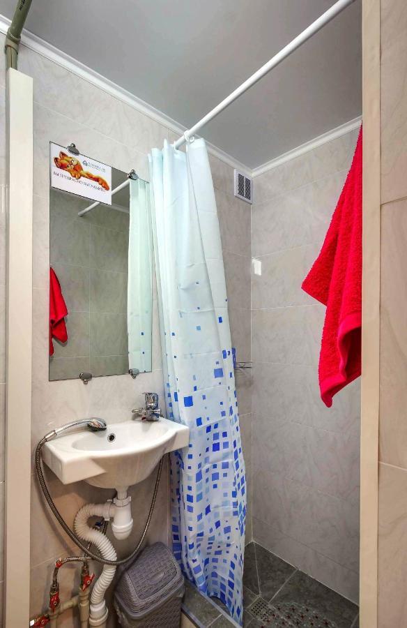 Yourhouse На Розыбакиева Утепова Недалеко От Меги الماتي المظهر الخارجي الصورة